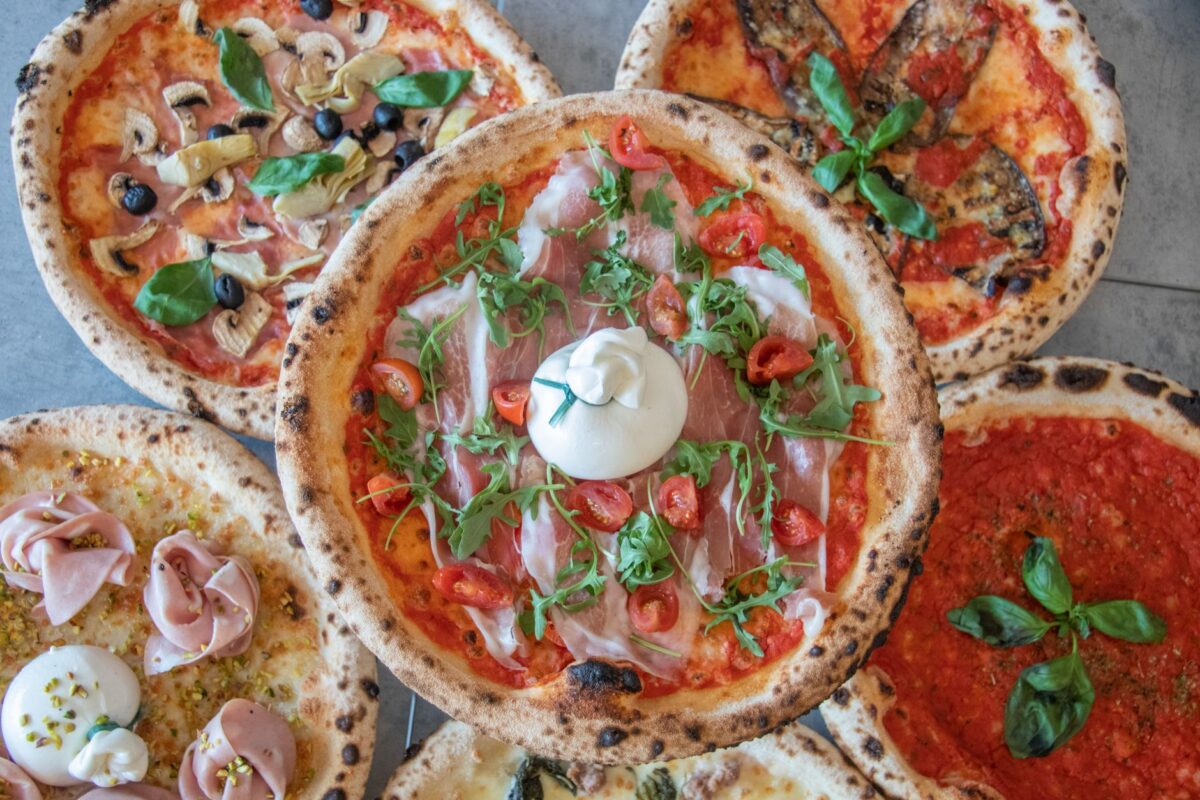 pizza cats font démo change donne