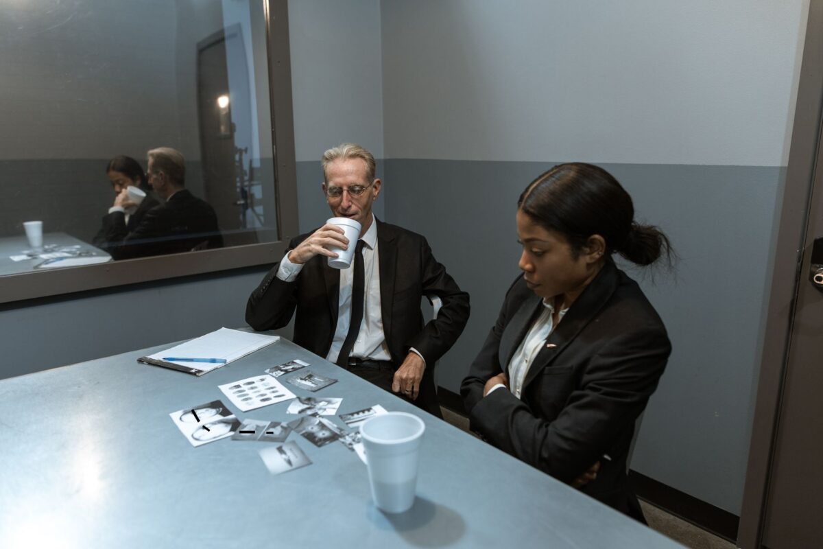 hollywood hustle enquête attendre sortie se