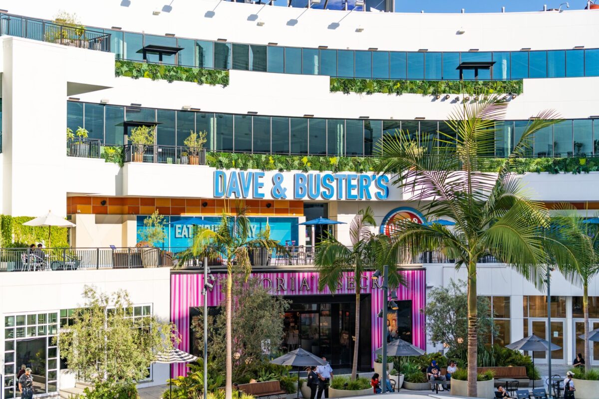 hollywood hustle enquête six districts même
