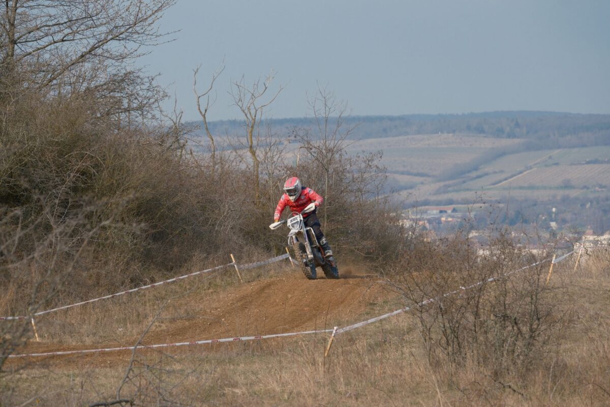 into wind moto comparaisons éclairent flight