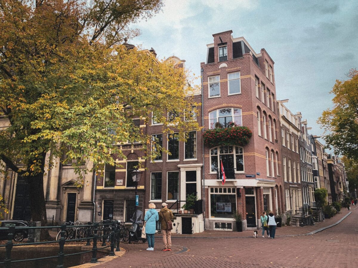 amsterdam jeu narratif peut viser